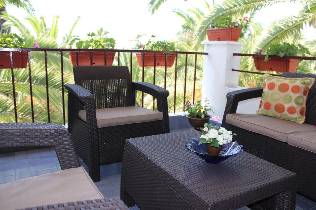 Apartmani I Sobe Goca แฮร์เซ็ก-โนวี ภายนอก รูปภาพ