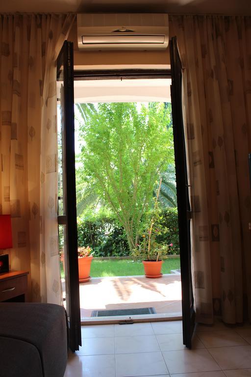 Apartmani I Sobe Goca แฮร์เซ็ก-โนวี ภายนอก รูปภาพ