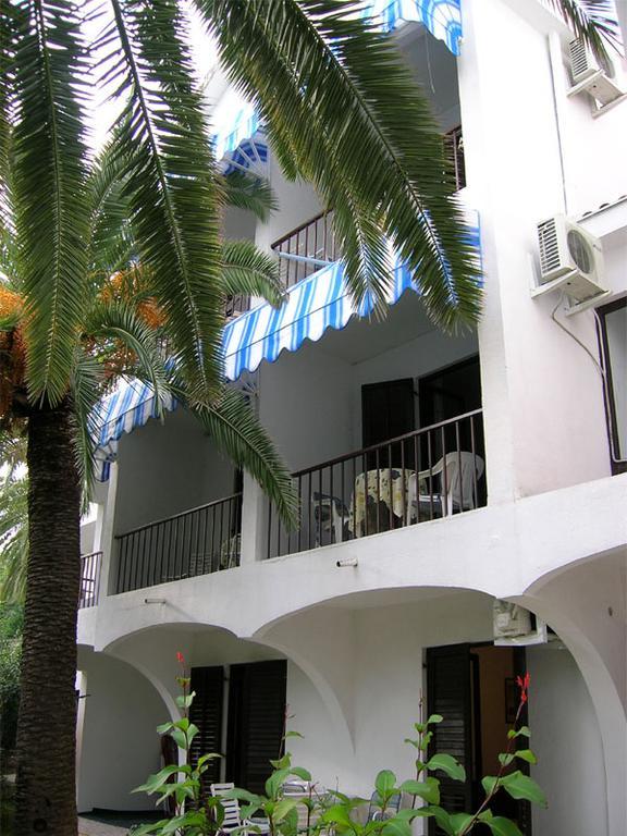 Apartmani I Sobe Goca แฮร์เซ็ก-โนวี ภายนอก รูปภาพ
