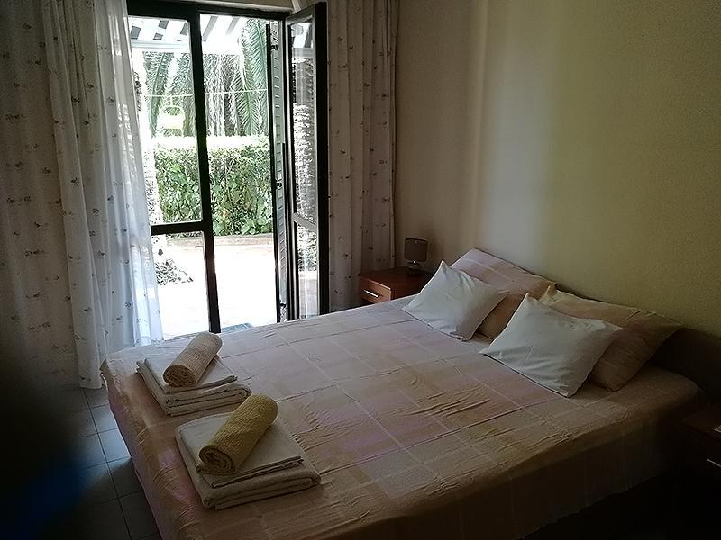 Apartmani I Sobe Goca แฮร์เซ็ก-โนวี ภายนอก รูปภาพ